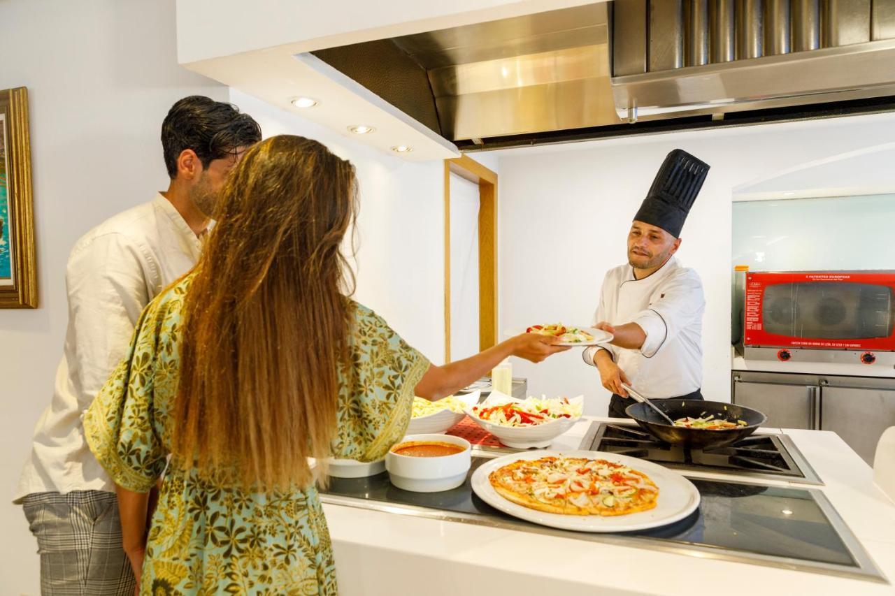 Cm Playa Del Moro Hotel Cala Millor  Ngoại thất bức ảnh