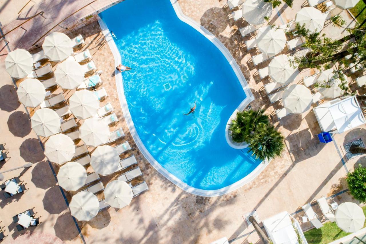 Cm Playa Del Moro Hotel Cala Millor  Ngoại thất bức ảnh